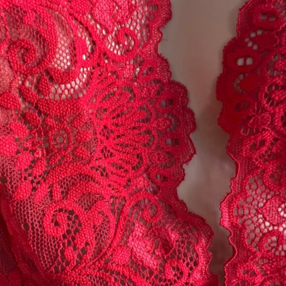 LA VIE EN ROSE One Piece lingerie / Lace bodysuit/ Red / Size L-XL - Picture 3 of 9